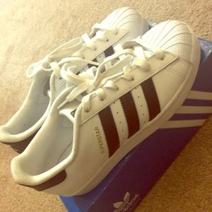 Adidas SuperStar size 6 boys. 7.5 women.